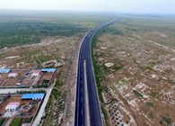 内蒙古哈白一级公路工程左幅全线通车