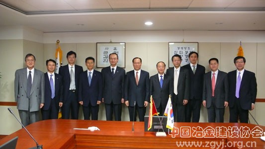 中冶集团董事长_国岳集团董事长图片(2)