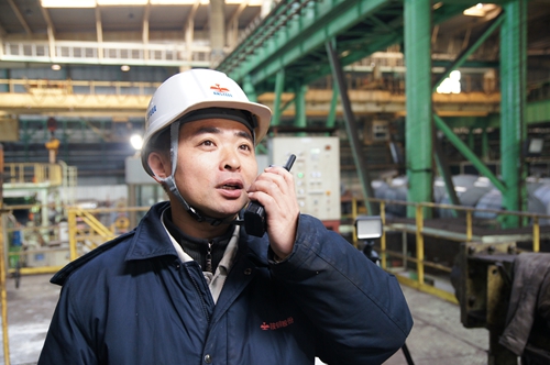 鞍钢职工李超荣获全国"时代楷模"称号